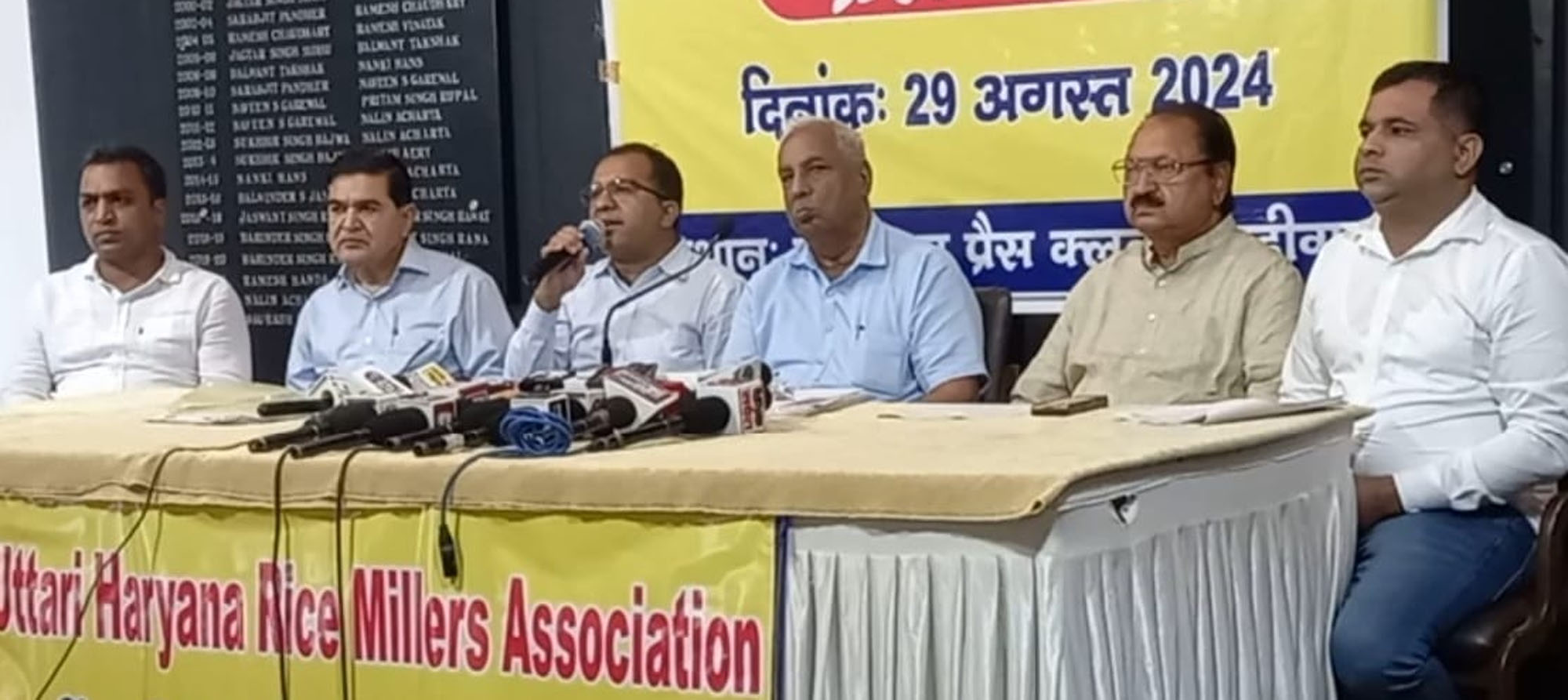 चावल की सही समय पर लिफ्टिंग न होने से North Haryana Rice Millers Association  के Rice Millers को रोजाना लग रहा है लाखों का चूना : श्री विशाल अरोड़ा